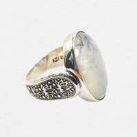 Lunara Ring