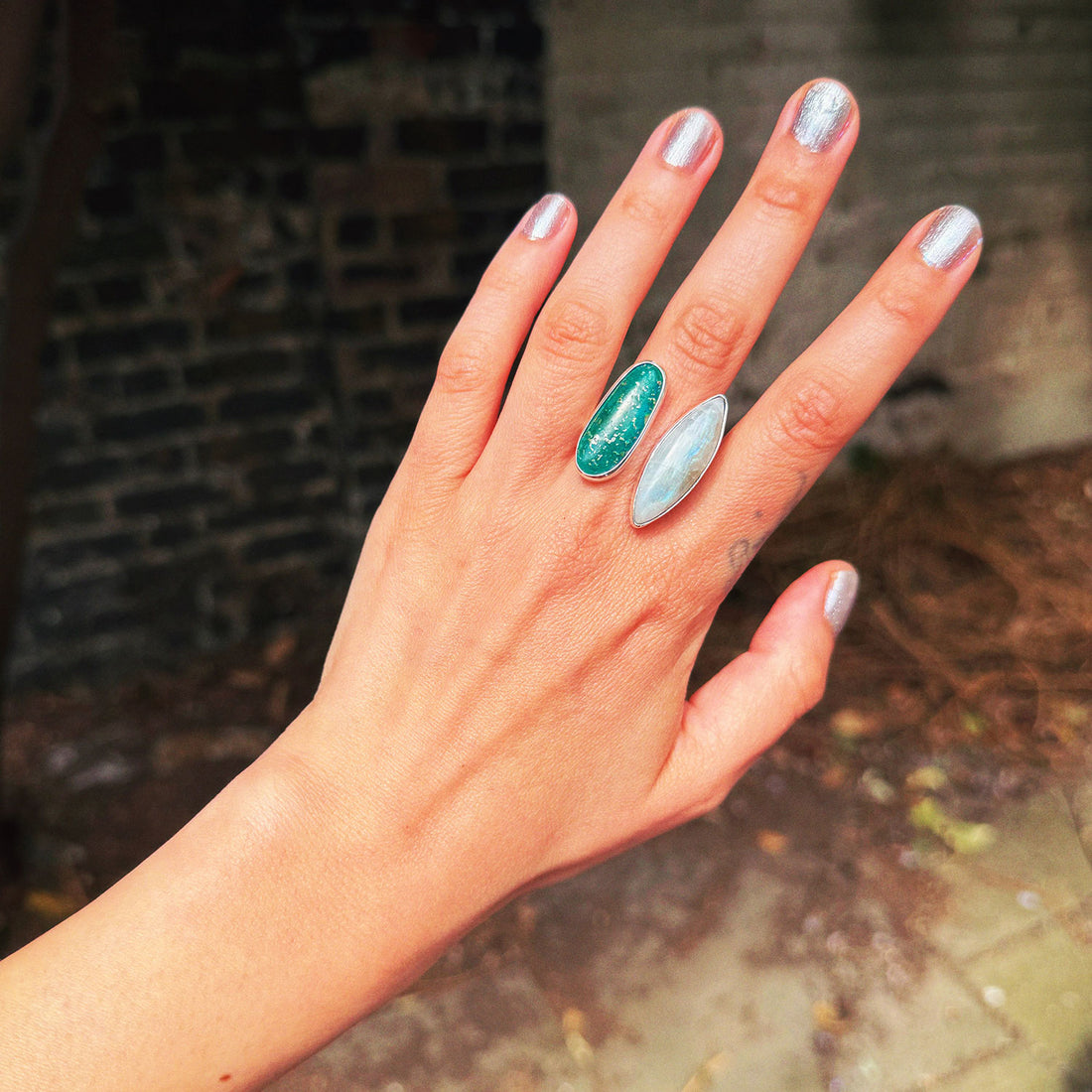 Velaris Ring
