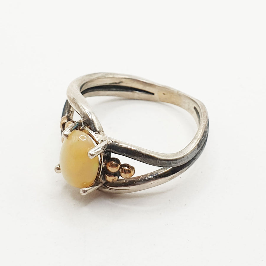 Hoi Ring