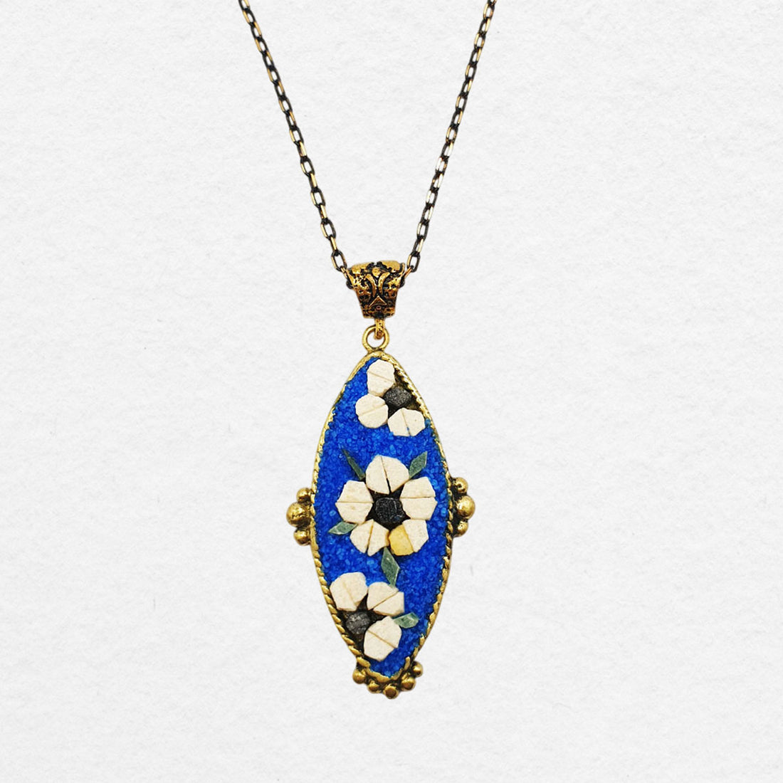 Sola Necklace