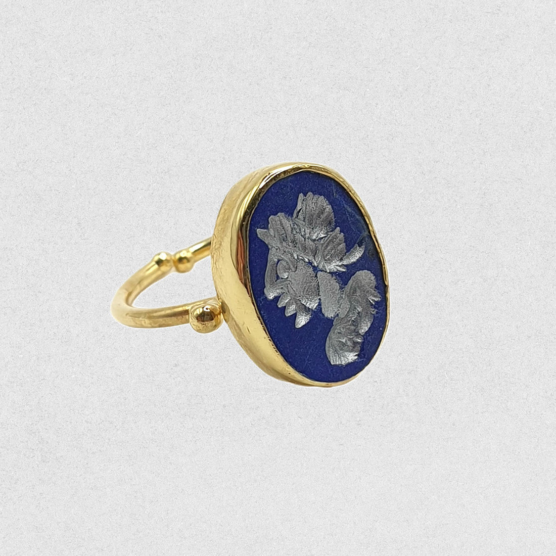 Cameo Ring