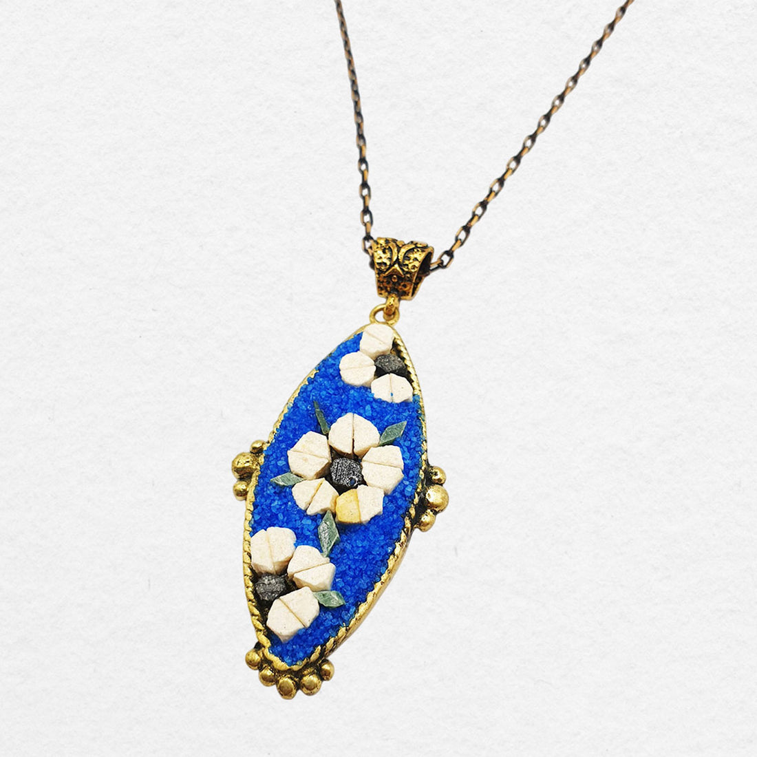 Sola Necklace