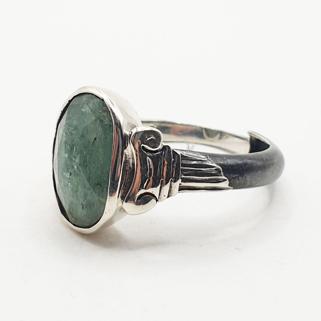 Mira Ring