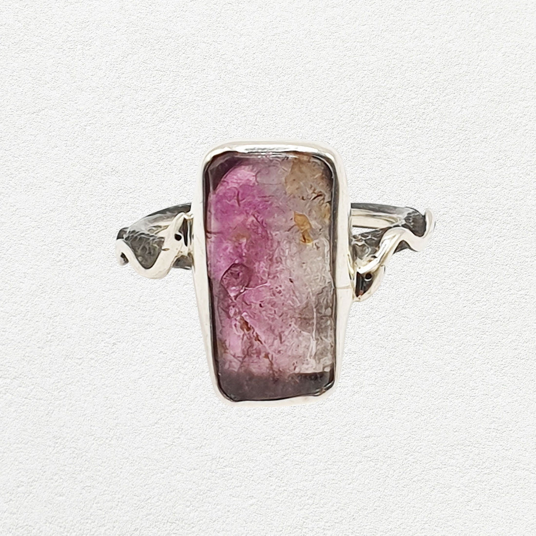 Vague Ring