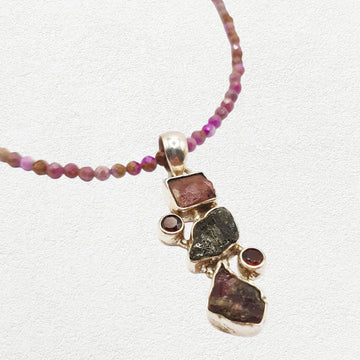 Reve Necklace