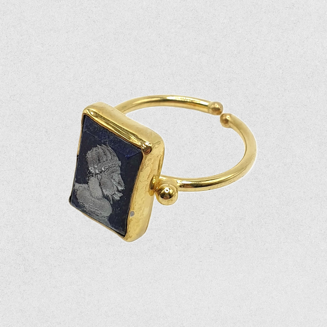 Regis Ring