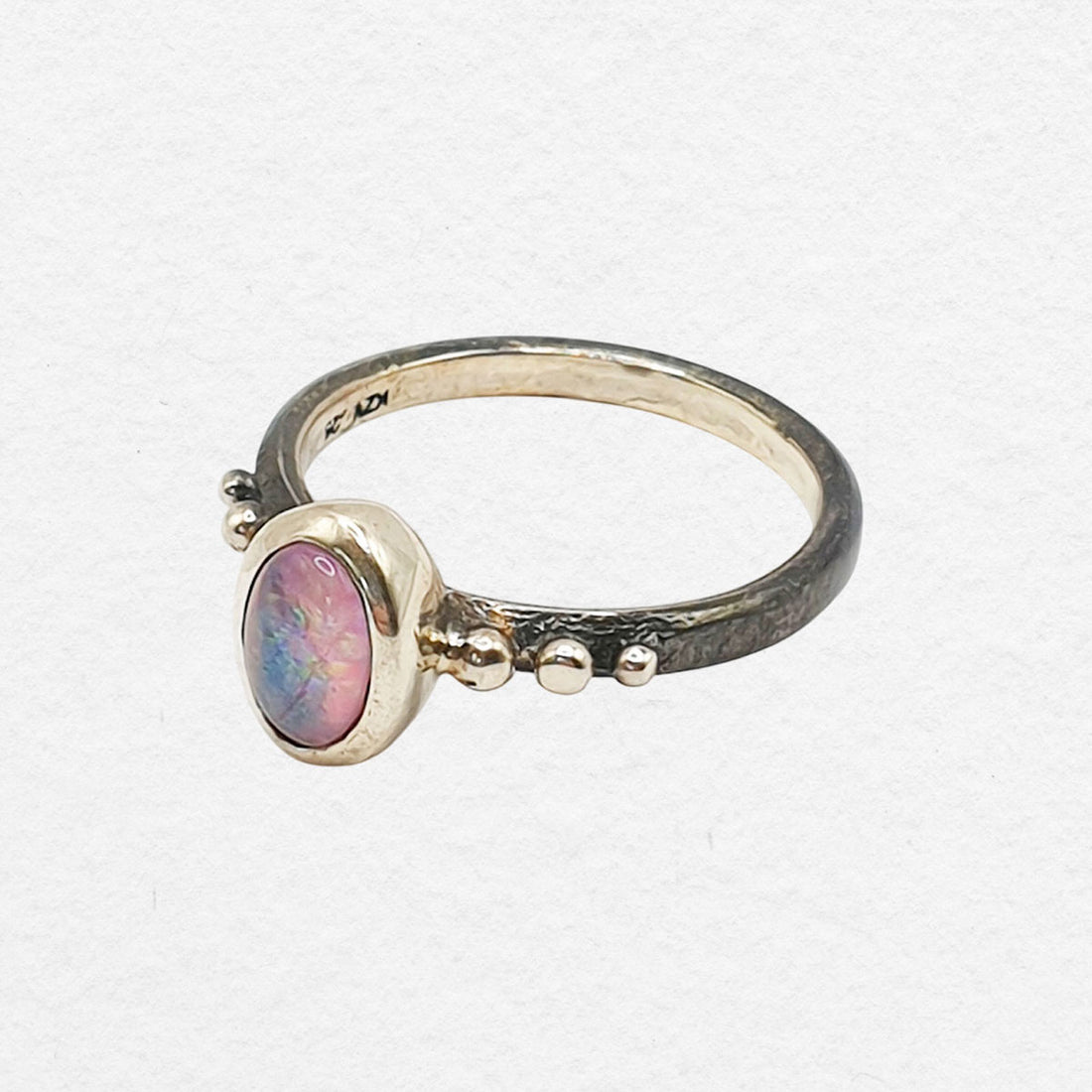 Yvone Ring