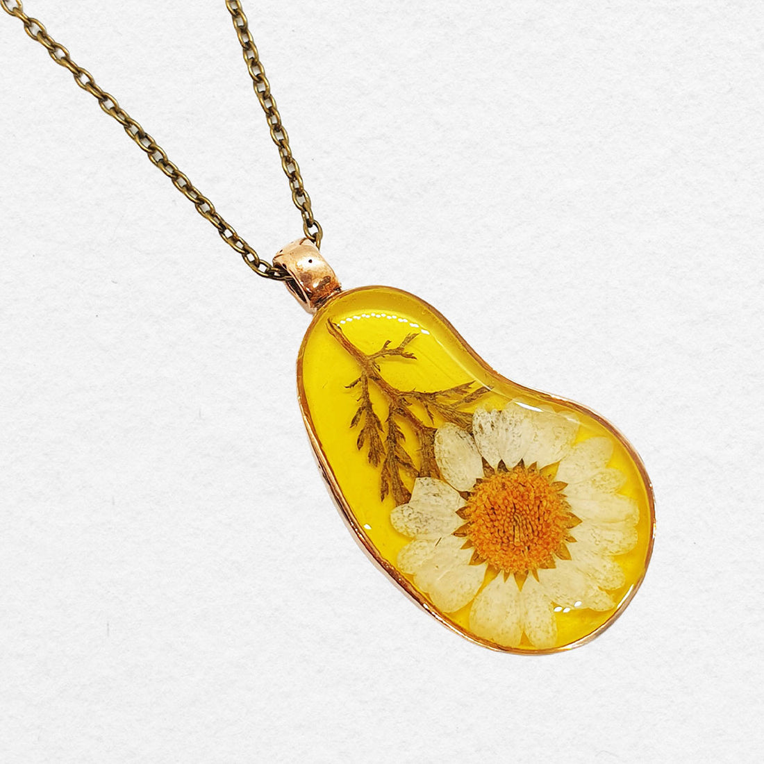 Daisy Necklace