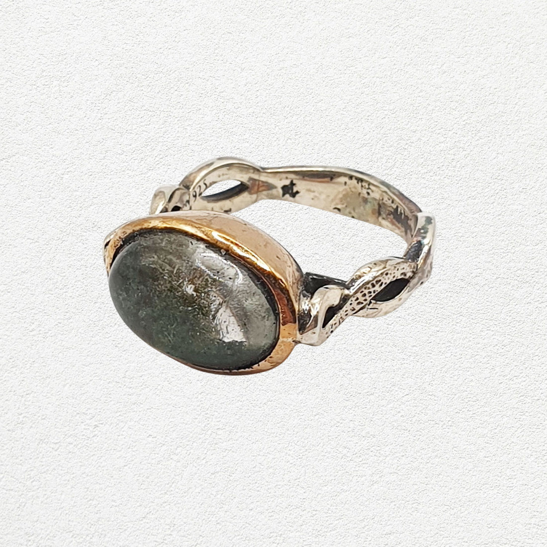 Babylon Ring