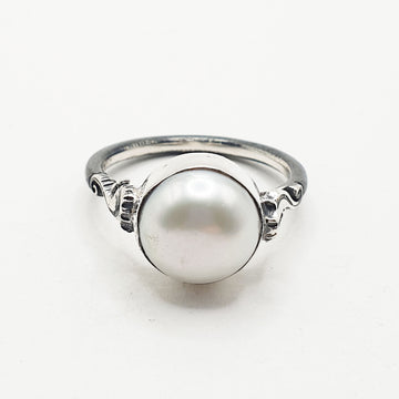 Eira Ring