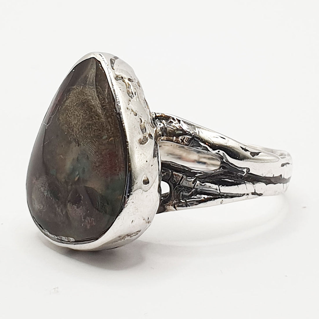 Lara Ring