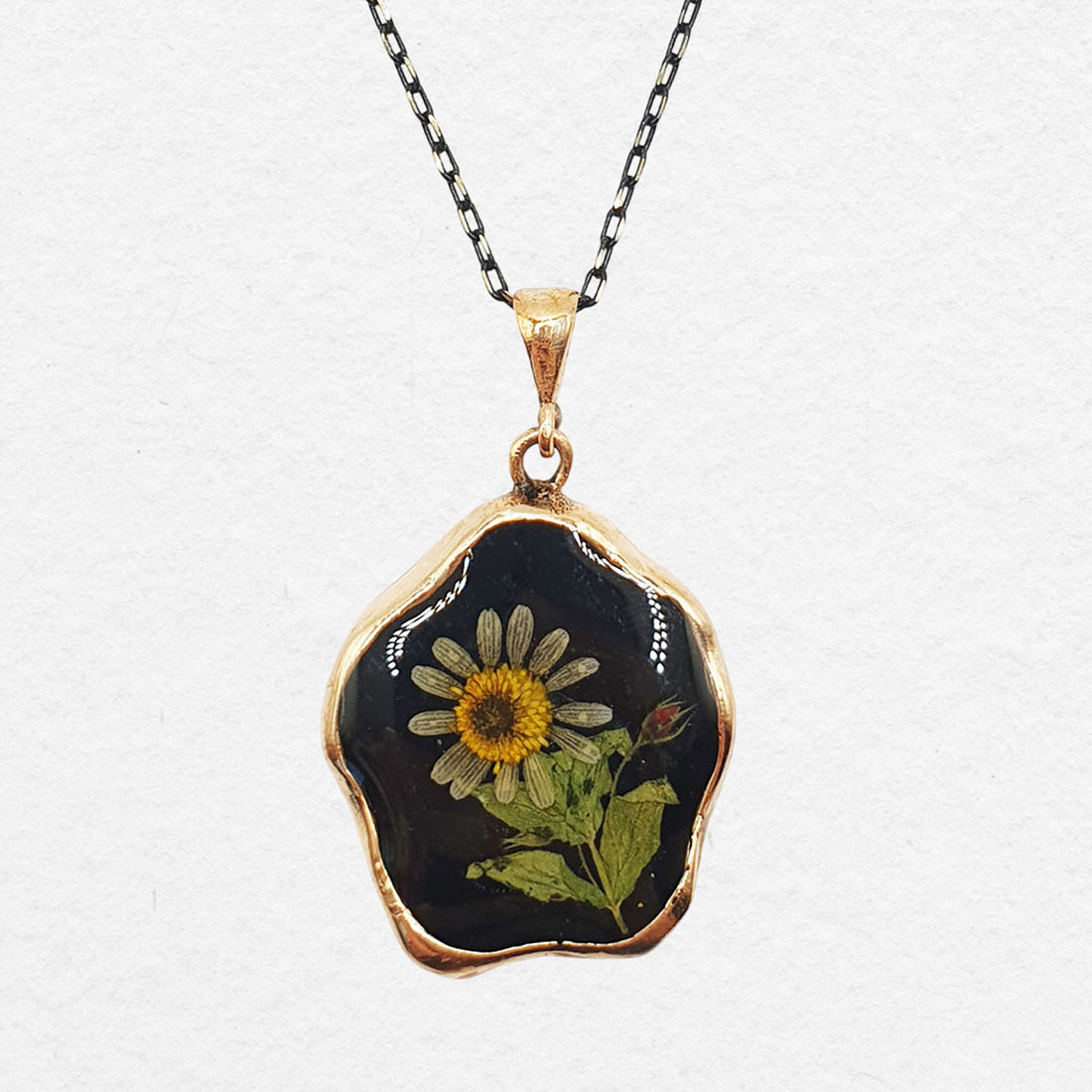 Daisy Necklace