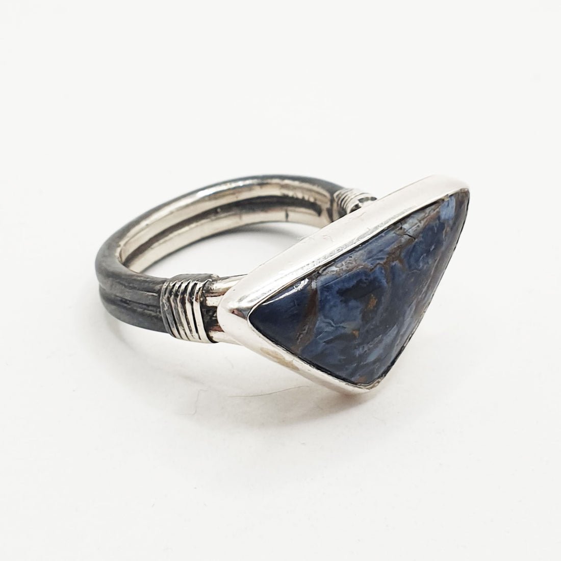 Nyra Ring