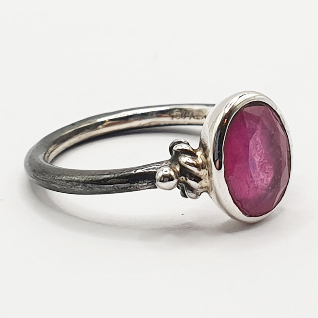 Moshi Ring