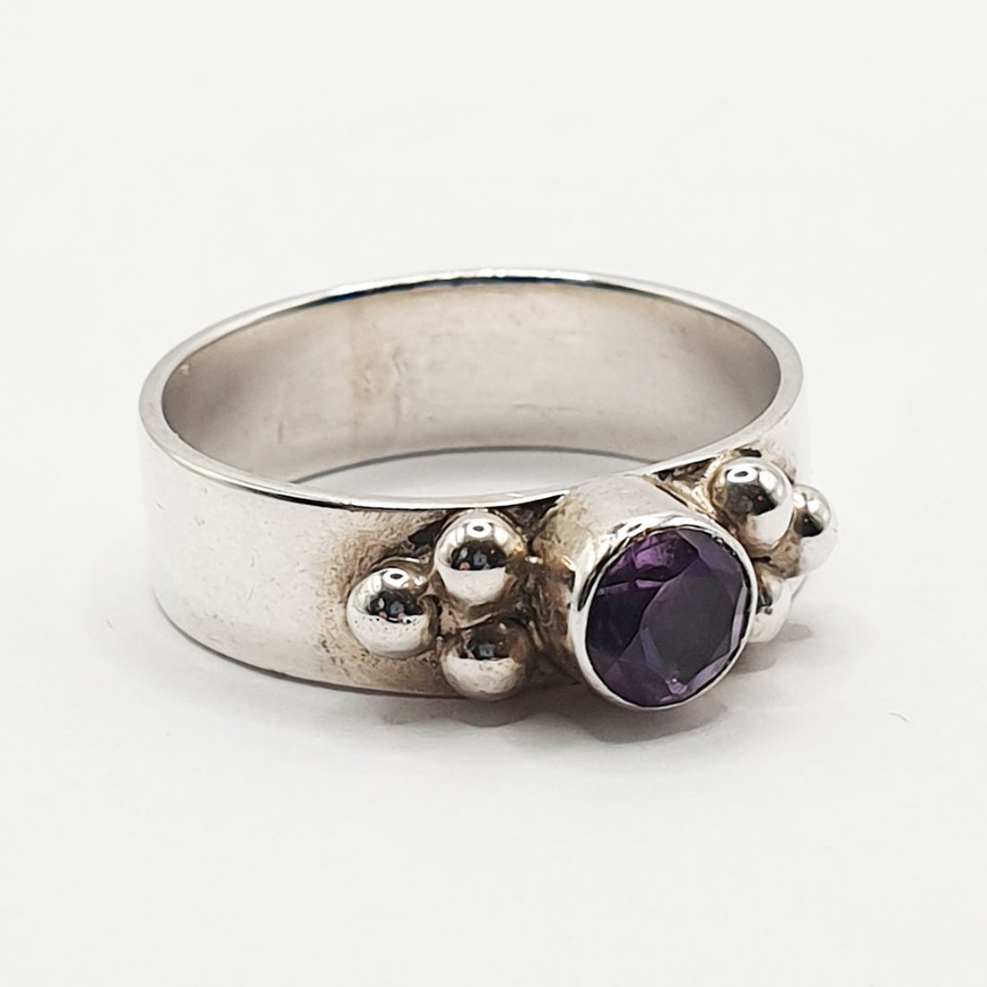 Victoria Ring
