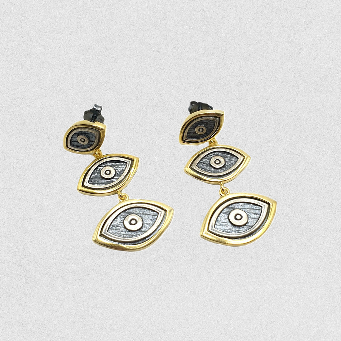Trivista Earrings