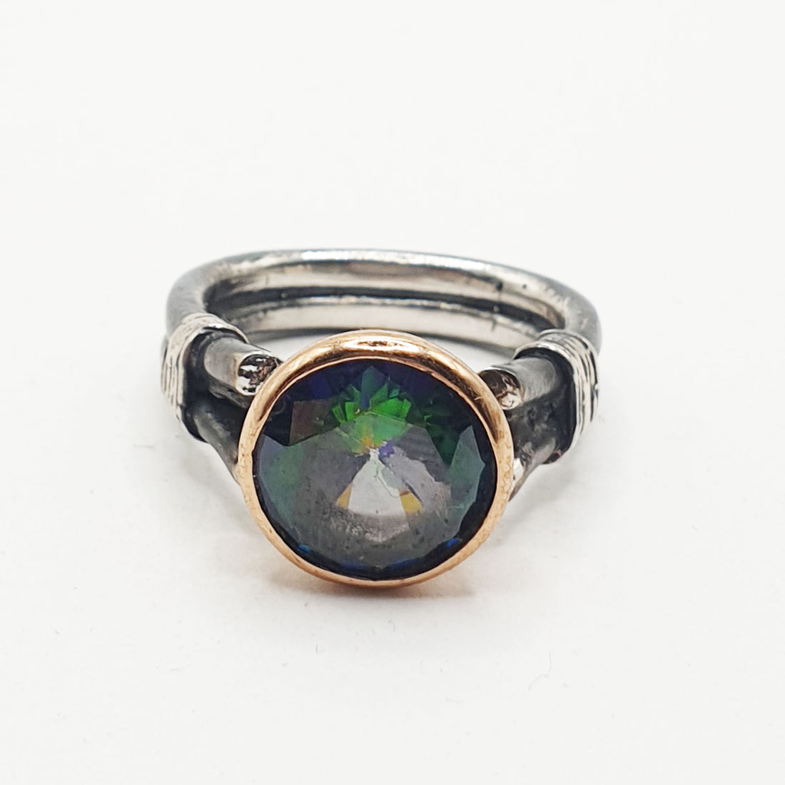 Axis Ring