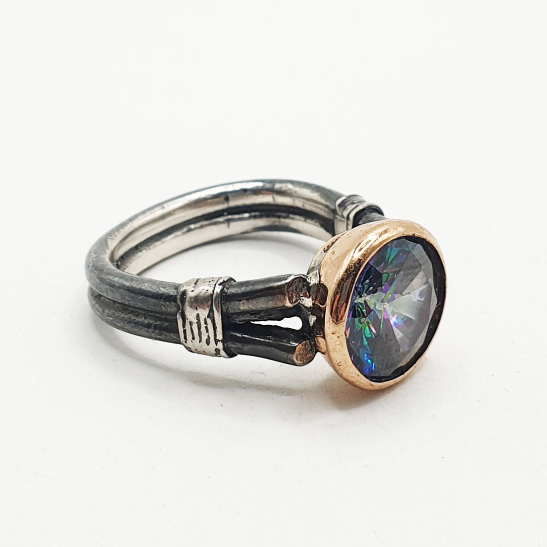 Axis Ring
