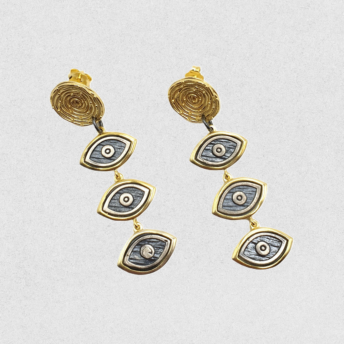 Oculus Earrings