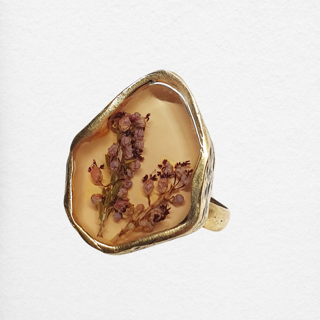 Alicia Ring