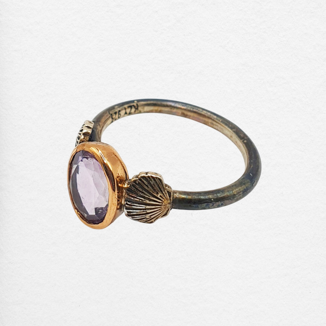 Amo Ring