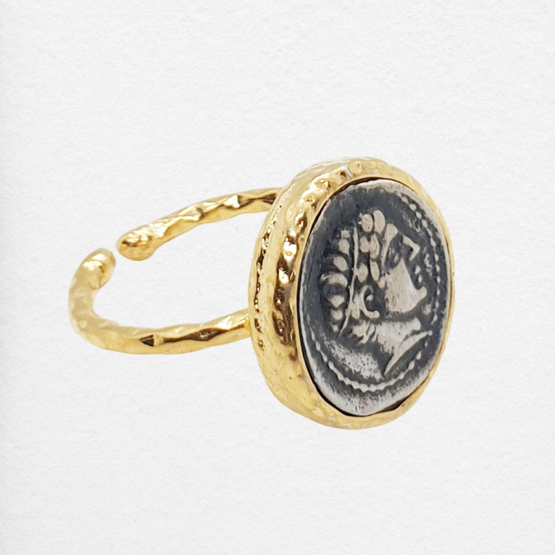 AADA ring