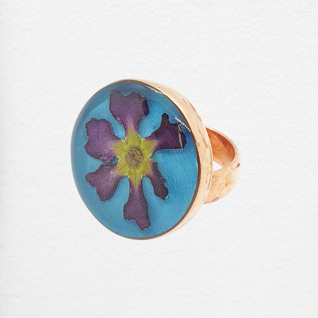 Aom Ring