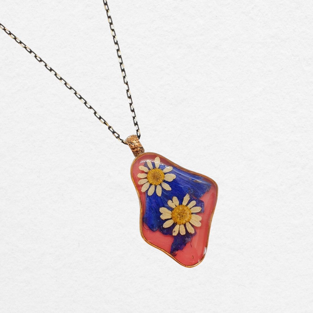 Ria Necklace